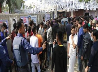 দুই কাউন্সিলর প্রার্থীর সমর্থকদের মধ্যে সংঘর্ষ 